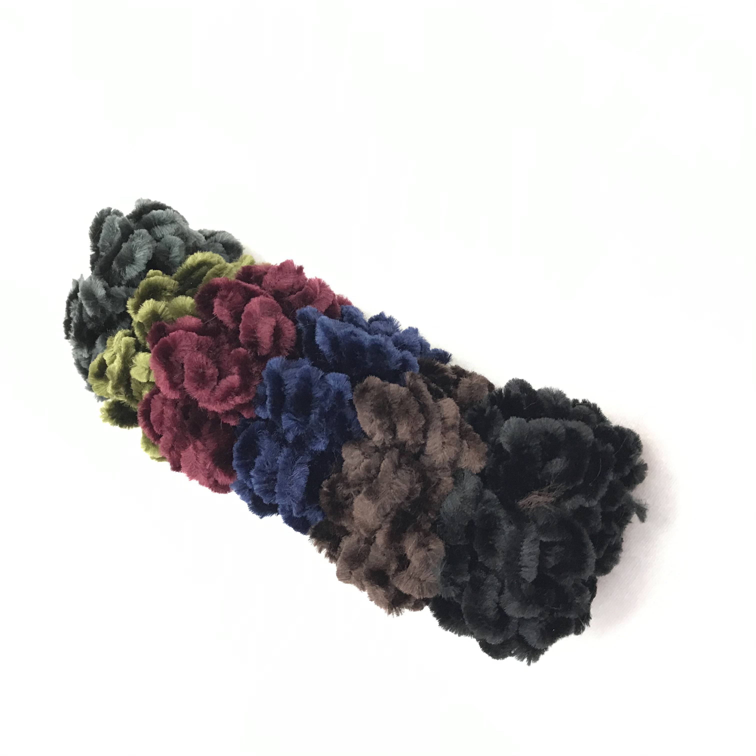 The new Chenille hairball loops come in a box of 12 Specification drawing