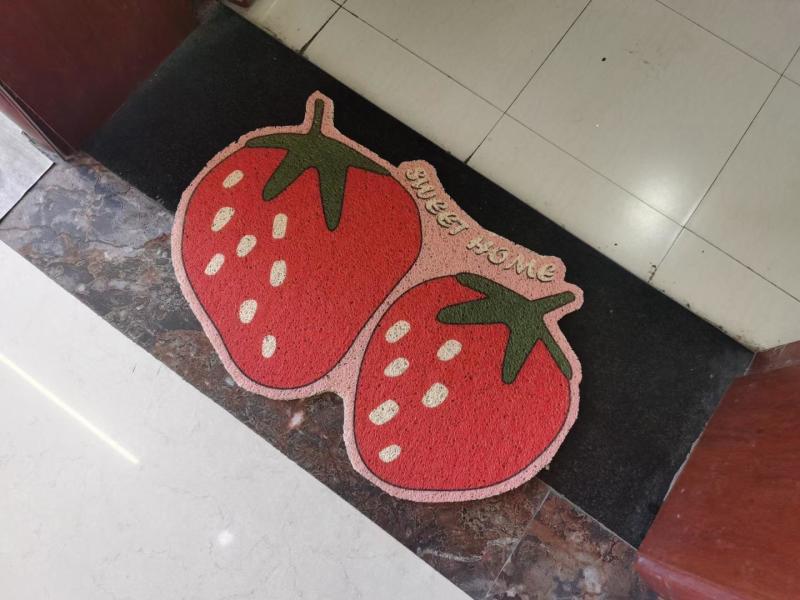 New PVC brushed printed fruit pattern creative children's cute shape game foot mat floor mat Specification image