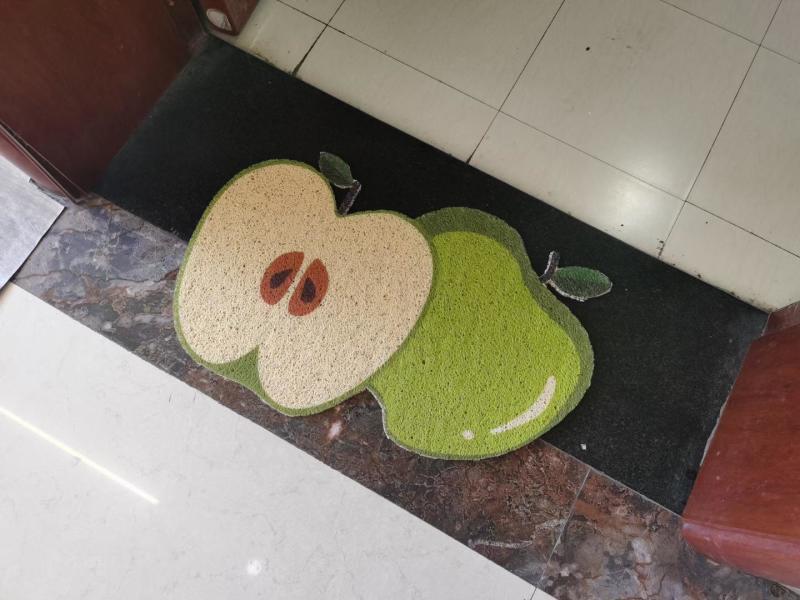 New PVC brushed printed fruit pattern creative children's cute shape game foot mat floor mat Application Scenario
