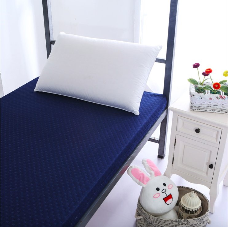 Thickened student tatami sponge mattress, dormitory, hotel and guesthouse single bed mattress, double bedding quilt Application Scenario