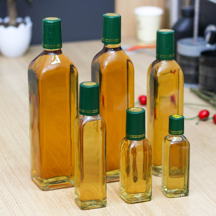 Kitchen supplies square olive oil bottle camellia oil bottle transparent sealed glass bottle sesame oil bottle fragrant oil bottle