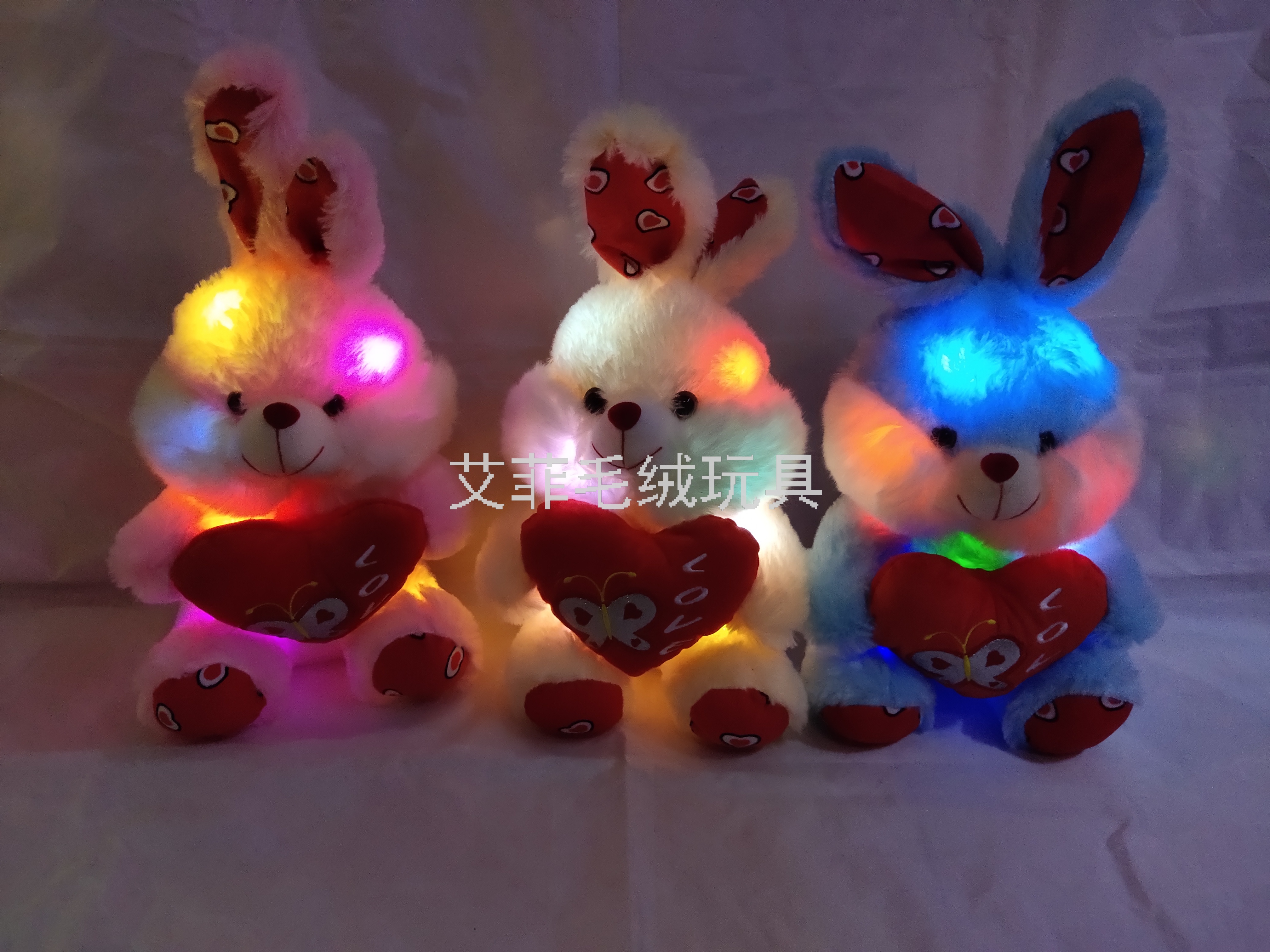 玩具白底实物图