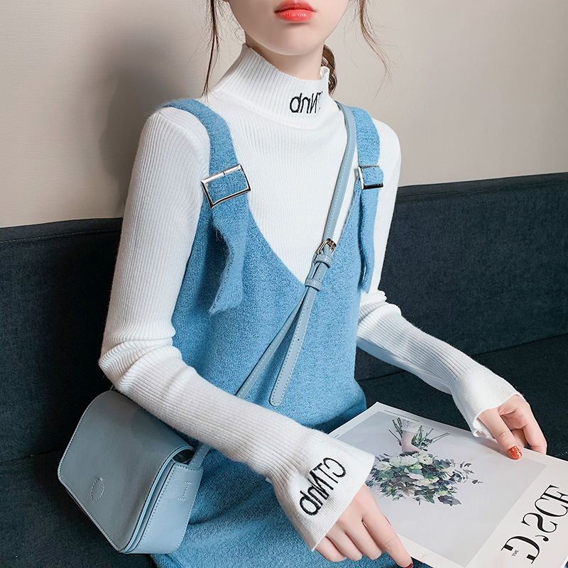 A two-piece set of stylish and chic knitted halter dress with a Korean style, a popular early autumn sweater for women, is versatile and fashionable details Picture