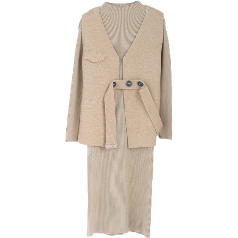 For petite people in winter, a two-piece woolen vest set that makes them look taller in autumn is a trendy and stylish little Chanel style outfit Item Picture