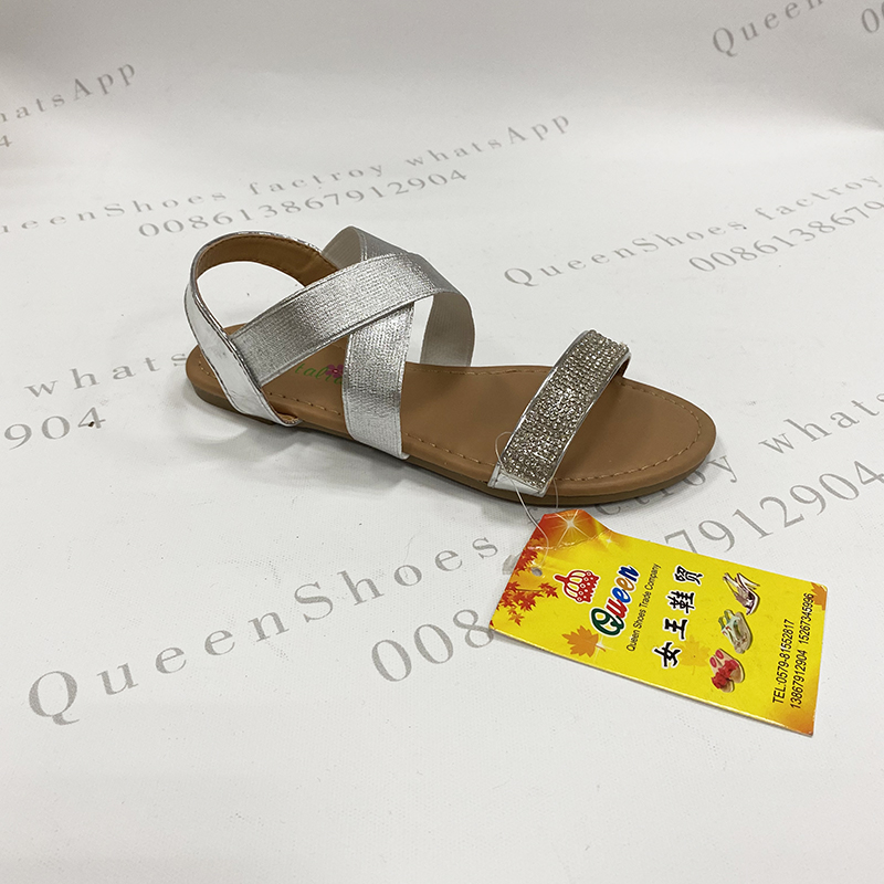 夏季女童凉鞋松紧交叉带面水钻装饰柔软平底女凉鞋外贸现货童凉