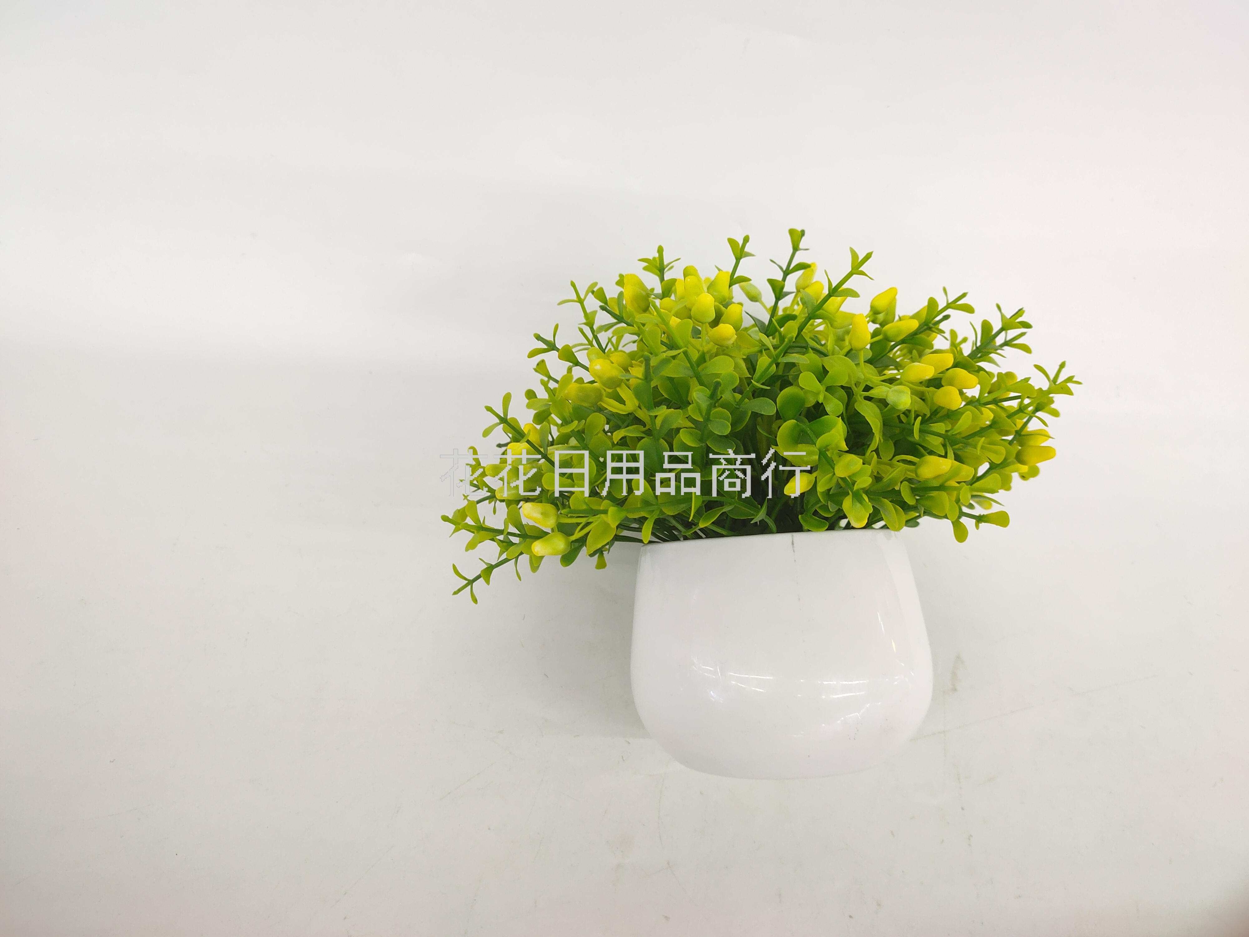 日用百货白底实物图