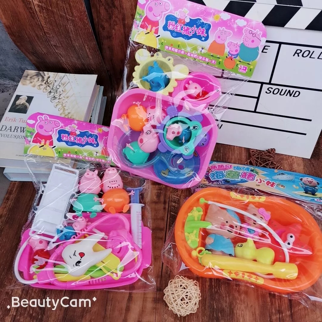 New play house doctor toy, children's bathtub, water play toy, play house brushing prop, direct sales for 3-6 years old full figure
