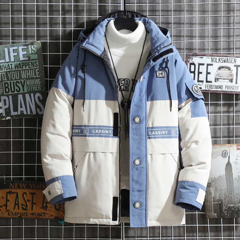 Xiaoxiangxiang's new men's short, Korean-style down jacket is slimming, thickened, warm and hooded. It's a trendy couple's jacket for young women
