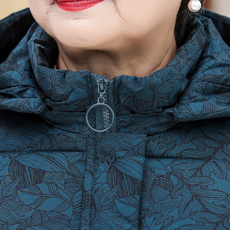 Grandma wears cotton-padded clothes, winter clothes for the elderly, women's clothes for middle-aged and elderly people, cotton-padded jackets for mothers, thick coats for mothers, and down cotton-padded clothes for old ladies Application Scenario