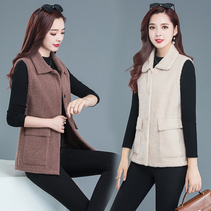 Mother's autumn mid-length lapel vest, women's clothing for middle-aged people in their forties and fifties, autumn and winter granular fleece warm vest Item Picture