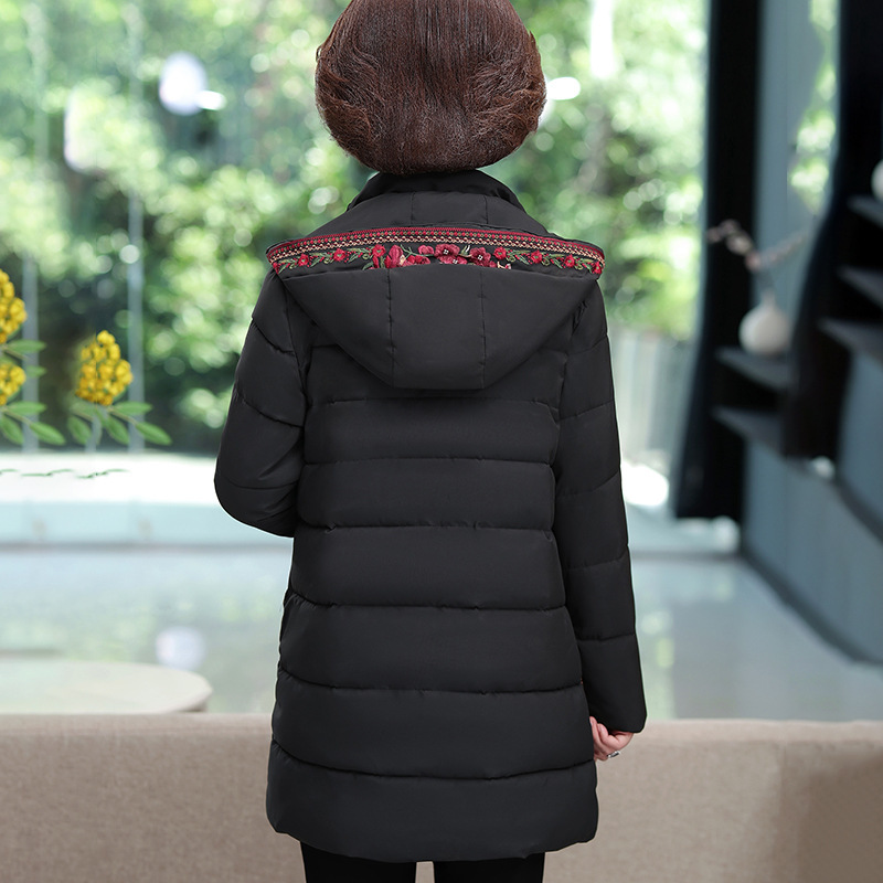 Down cotton-padded jackets for middle-aged and elderly women, mid-length cotton-padded jackets, large-sized Chinese-style thick cotton-padded jackets for autumn and winter Application Scenario