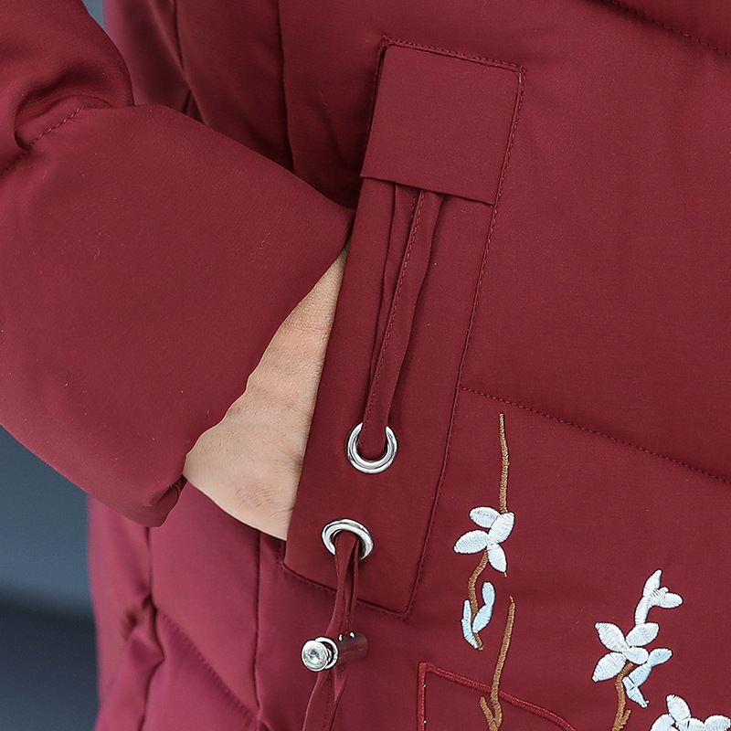 New winter styles for middle-aged and elderly women's clothing: cotton-padded jacket with hood, thickened down cotton-padded jacket, mom's dress, large-sized wool-collar embroidered cotton-padded jacket Specification image
