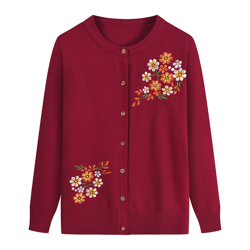 Middle-aged and elderly women's clothing for spring, autumn and winter: Grandma's knitted sweater, cardigan and top, middle-aged mom's coat, old lady's sweater