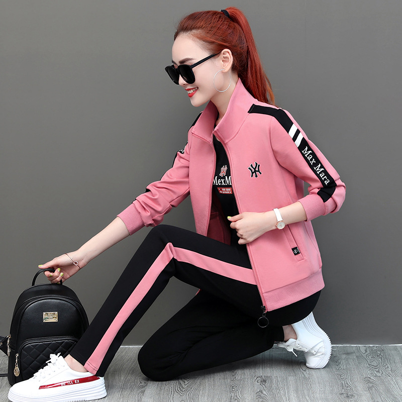 Fashionable women's 2020 summer new plus-size loose casual sportswear, stylish, youthful and slimming three-piece set, trendy Application Scenario