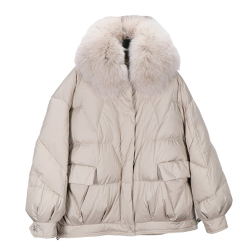 Down jacket for women, 2020 European winter collection, short, loose, fashionable and elegant. Petite, true fox fur collar. Off-season clearance Item Picture