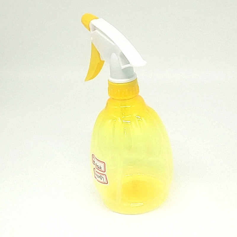 Sunshine Department Store 912 Flower Sprinkler Spout for watering flowers, small spray head for watering flowers, indoor potted plant watering container Application Scenario
