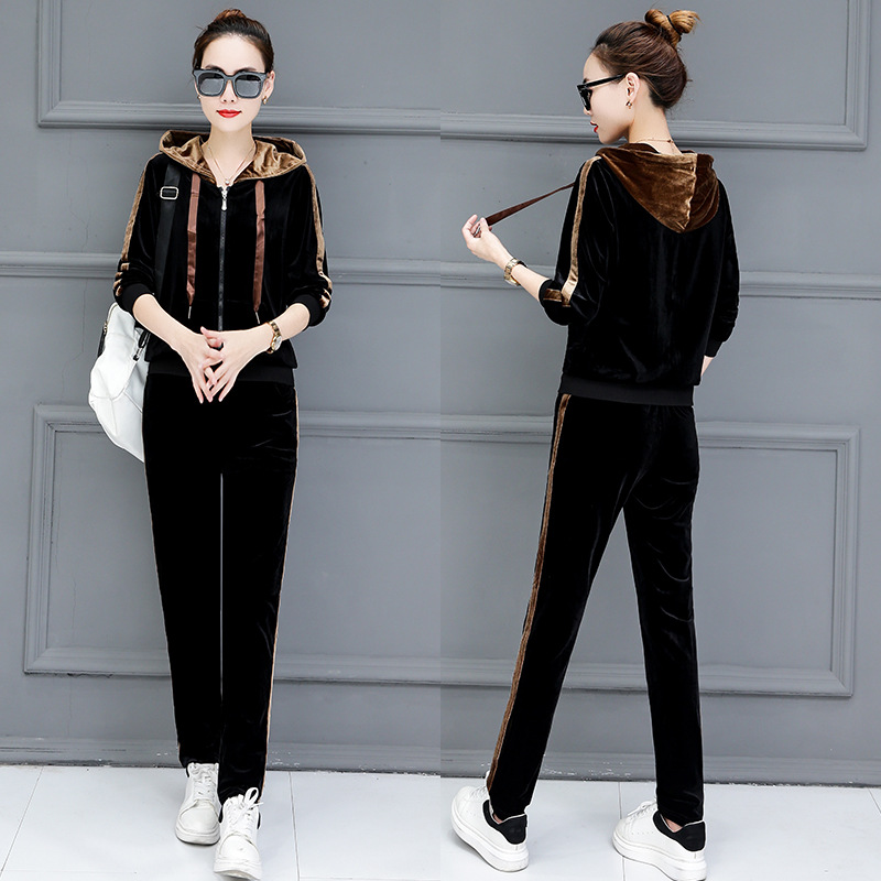 A new women's spring and autumn wide-leg sportswear and casual two-piece fashionable sweatshirt set with velvet details Picture