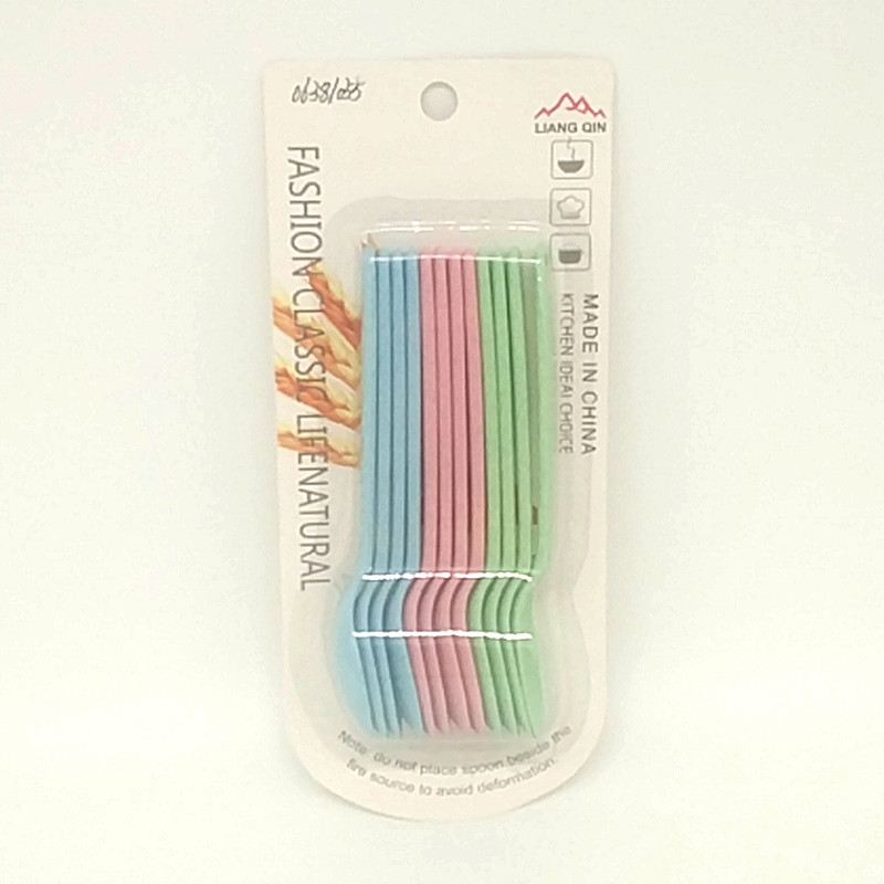 Sunshine Department Store 217-M12 Wheat Fragrance Spoon for household children and babies feeding. The wheat fragrance spoon is heat-insulating, shockproof and scald-proof