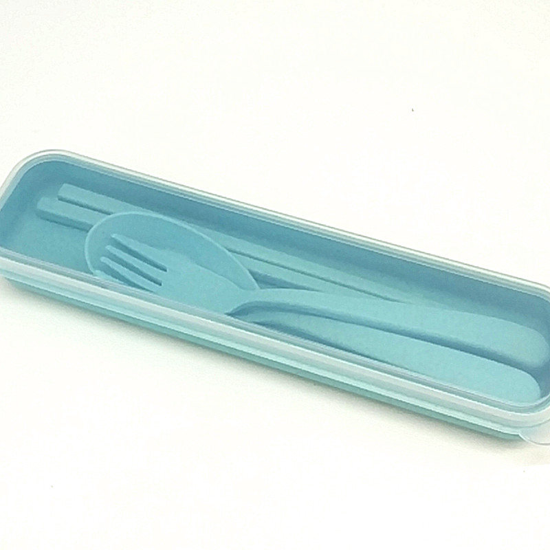 Sunshine Department Store's three-piece set of wheat tableware, chopsticks, spoons and forks box set Application Scenario