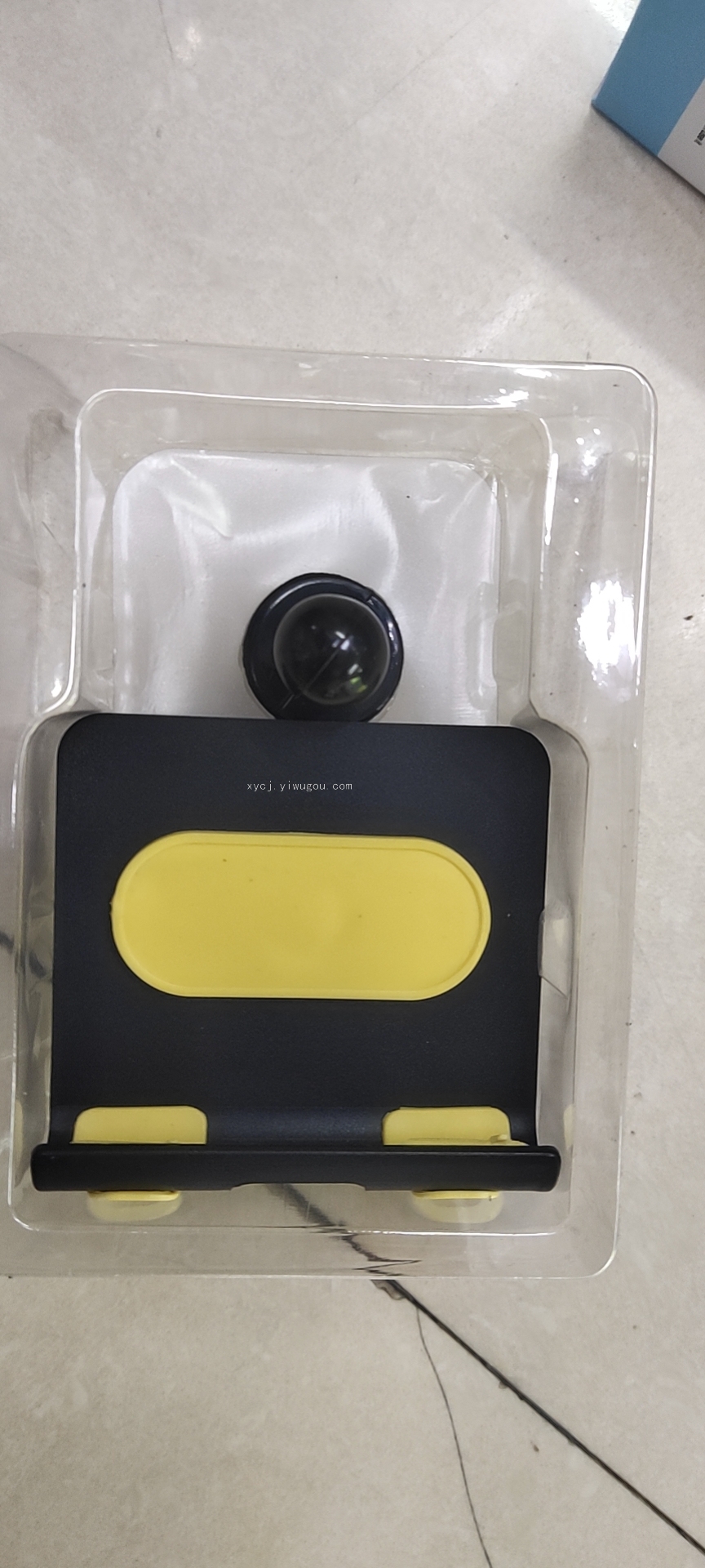 Wall-mounted adhesive phone stand Specification image
