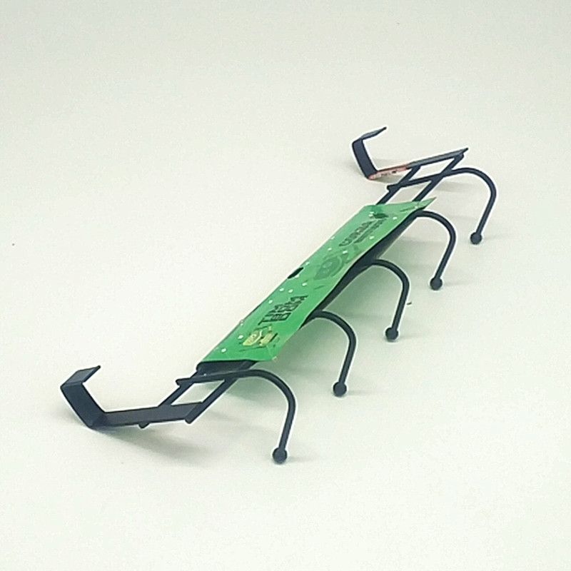 Sunshine Department Store's seamless, nail-free, detachable door rear hook, door back type 5-link hook hanger Application Scenario