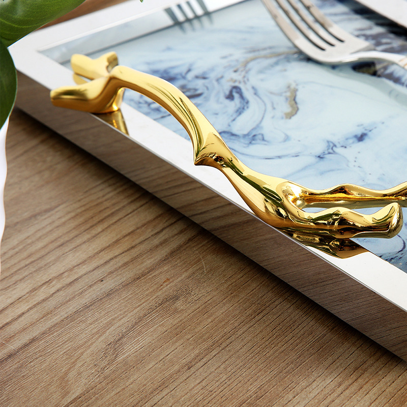 Factory direct sales of metal glass trays, light luxury agate ornaments, model room decoration, living room coffee tables, storage and arrangement details Picture