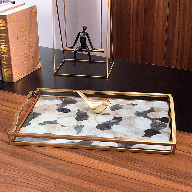 European-style light luxury metal tray, rectangular American retro home living room coffee table, water cup, tea tray, glass fruit plate Specification image