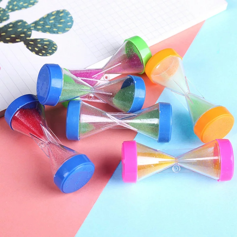 Mini hourglass student timer, classic toy for the 80s generation, cartoon creative small toys, wechat business small gifts, street stall full figure