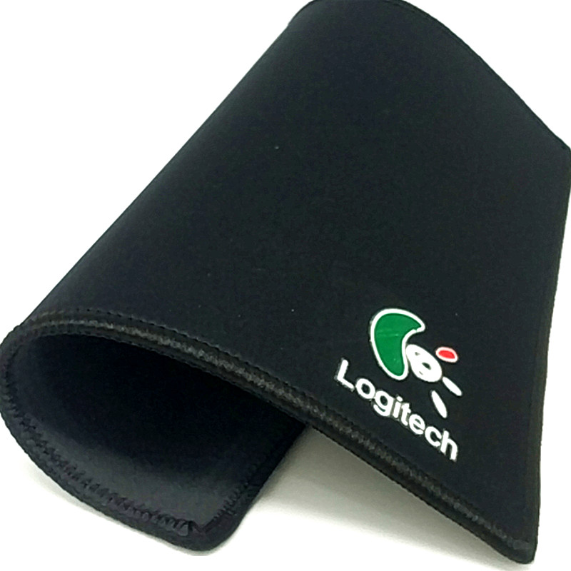 Sunshine Department Store 21*25CM high-end e-sports mouse pad, medium-sized thickened, odorless and anti-slip Item Picture