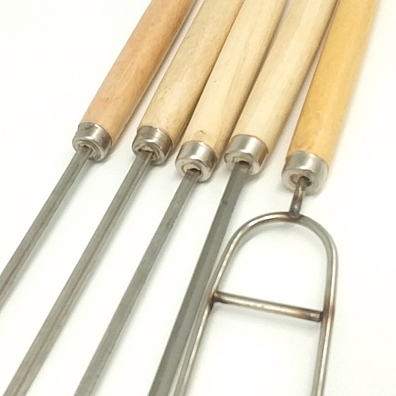 Sunshine Department Store bag 5 pieces stainless steel barbecue forks, U-shaped barbecue needles, lamb kebabs, barbecue skewers, wooden handle flat skewers Specification image