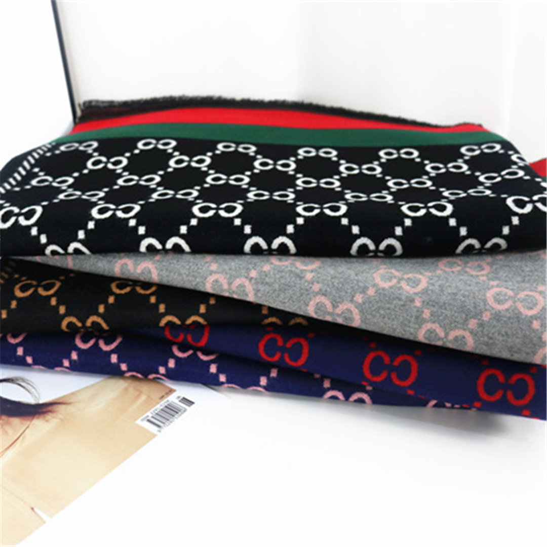 牛仔白底实物图