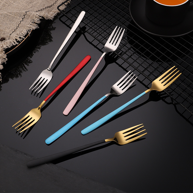 304 stainless steel gold-plated portable tableware with forks, spoons and chopsticks, Korean creative portable tableware Specification image