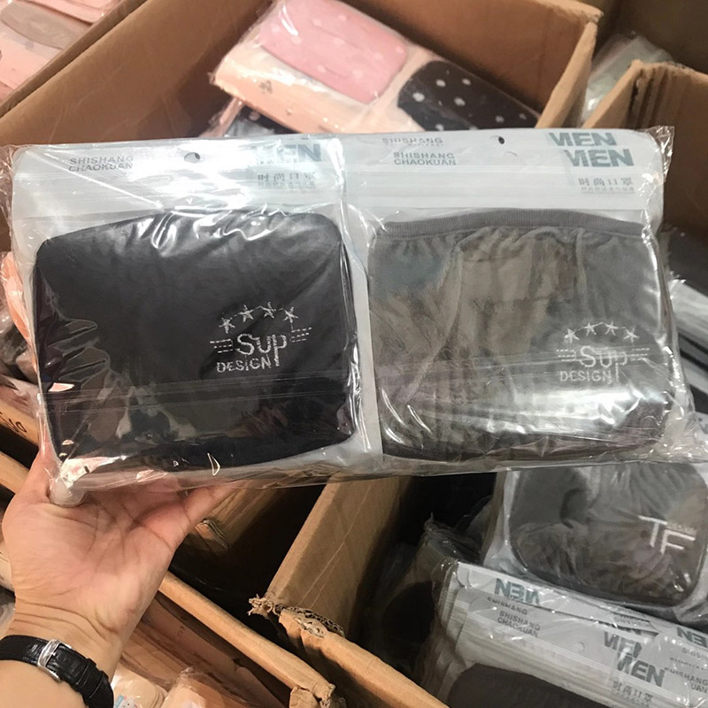 小商品配送白底实物图