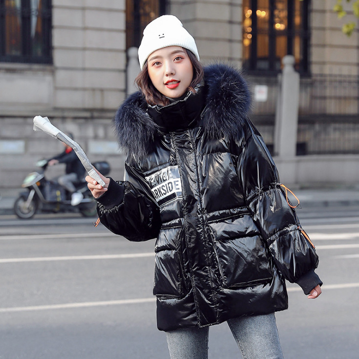 Out-of-season new Korean style patent leather glossy thickened loose 貉子 large fur collar drawstring personalized down jacket for women 's fashion