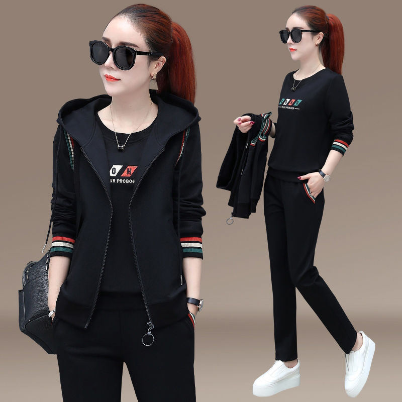 The new Spring and Autumn women's clothing autumn collection is a trendy and stylish casual sportswear set and a three-piece sweatshirt details Picture