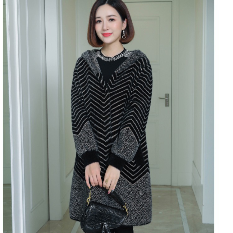 Winter new style mink faux fur coat for women, mid-length hooded Haining faux fur coat details Picture