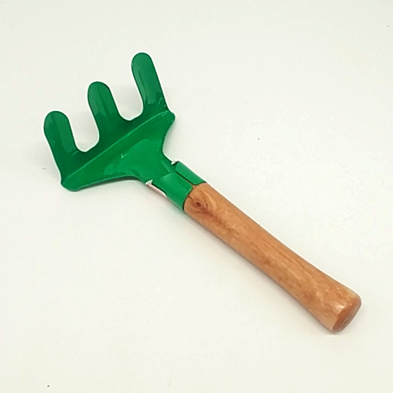 Sunshine Department Store Garden rakes, three-toothed rakes, garden tools, gardening tools, green wooden handle rakes details Picture