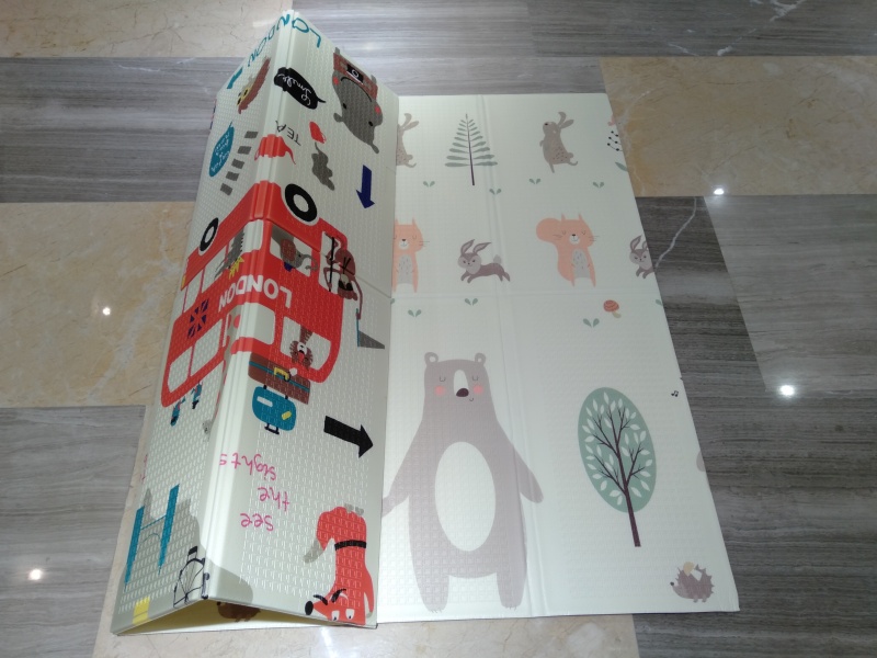 爬行垫/游戏垫实物图