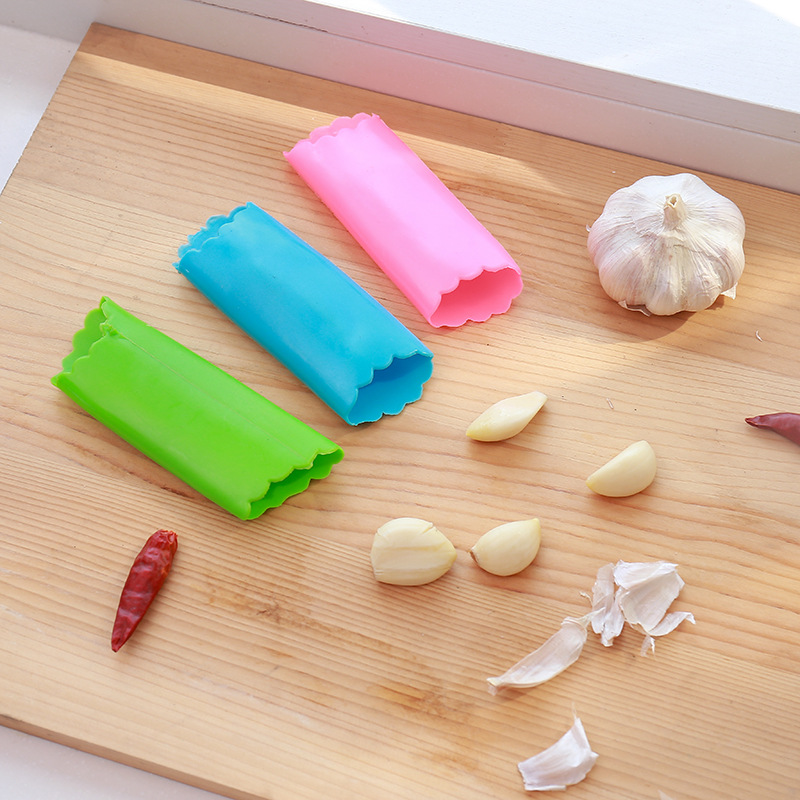 Manual garlic peeler, garlic peeler, garlic peeler, household kitchen garlic peeler that doesn't hurt hands, tool for peeling garlic bulbs Item Picture