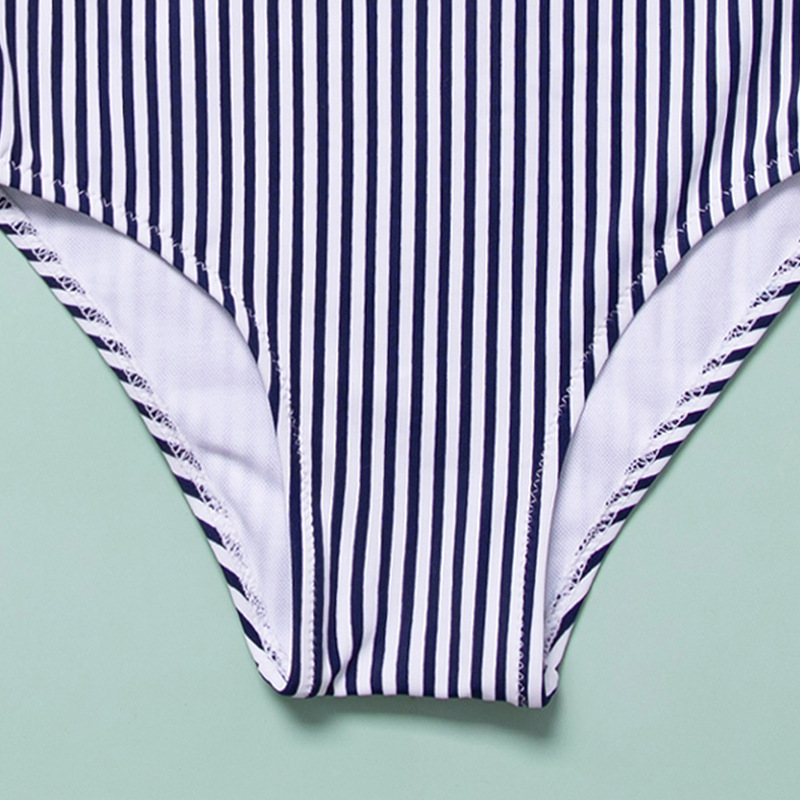 Children's one-piece swimsuits for export 2020 new style white striped girls' slimming and belt-covering swimsuits Application Scenario