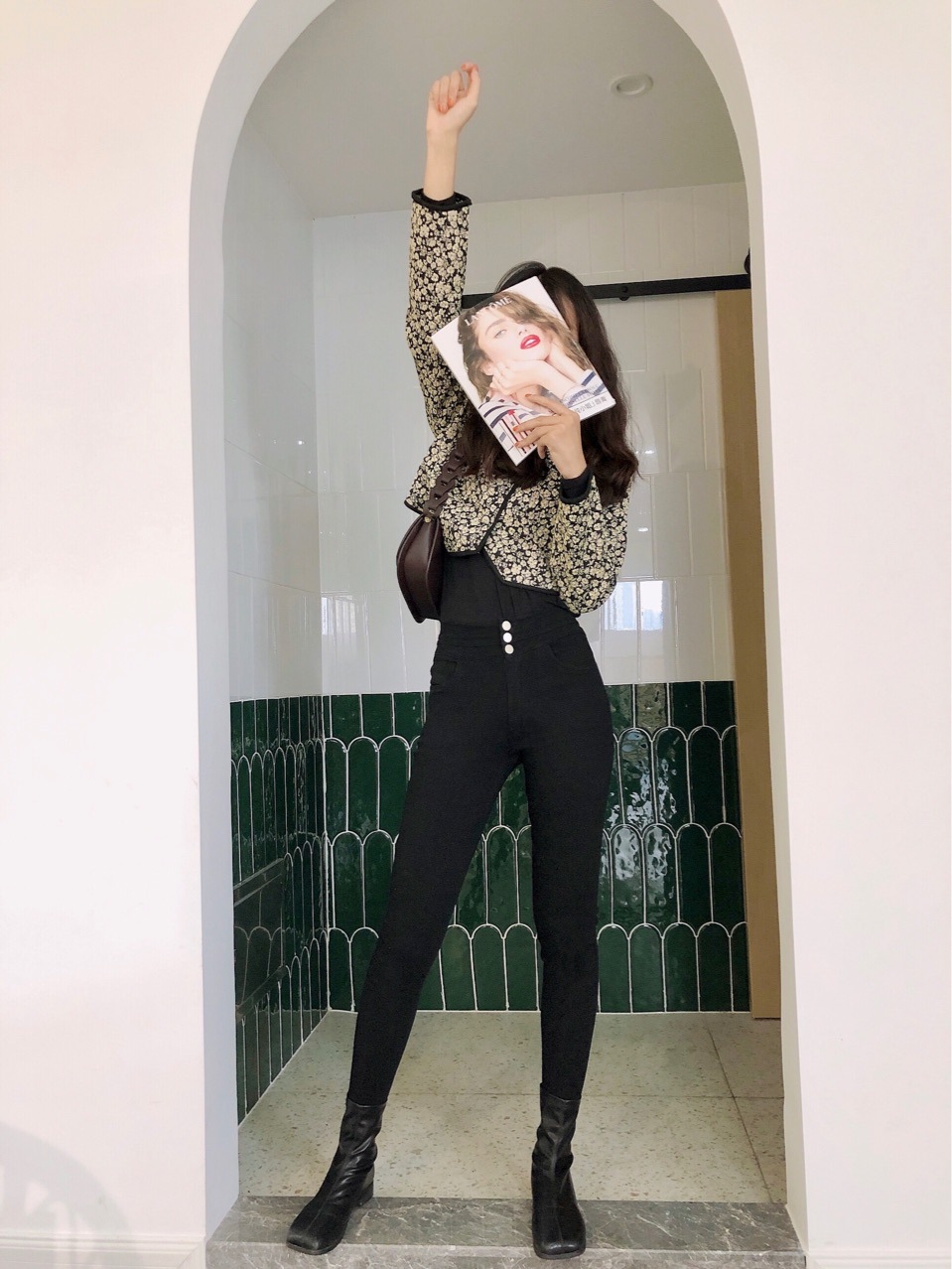 【 Lierkiss's 400g three-button little black pants 】 A slim and high-waisted outerwear for women's winter