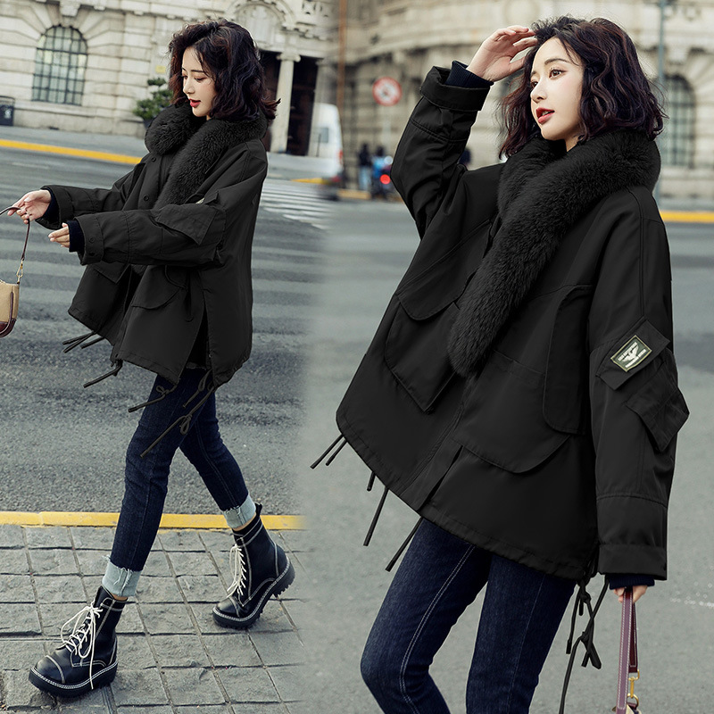 A loose 2020 new winter coat for women in Korean style, with fleece and thickening, a short and eye-catching cotton-padded jacket details Picture