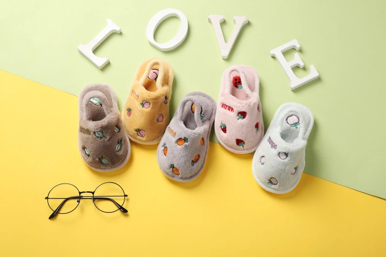 Children's cotton slippers: Warm for boys, anti-slip and anti-shedding for indoor use in winter. Cute cartoon baby slippers for girls details Picture