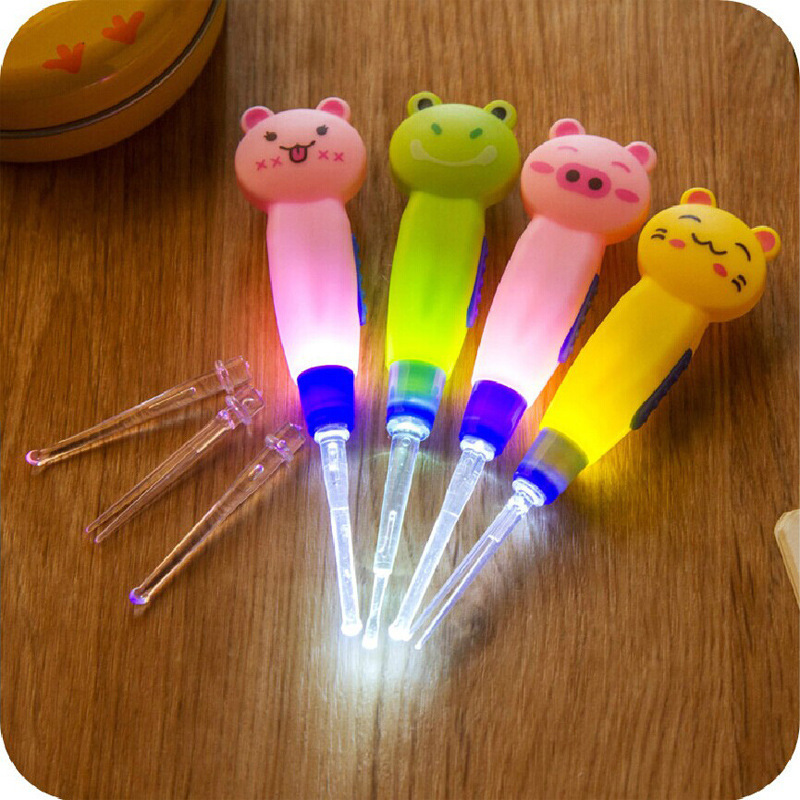 led cartoon animal with light removable ear scoop Children's electronic light emitting ear pick ear scoop ear picker tool