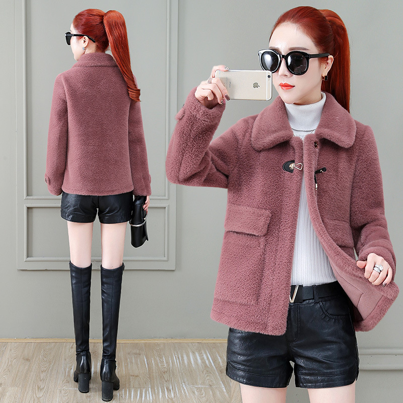 A short tweed coat for women, 2020 winter new style, fashionable and trendy for petite people, imitation mink woolen overcoat Specification image