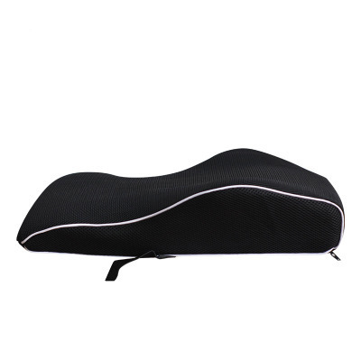 The manufacturer processes and customizes Amazon car cushions, slow rebound memory foam lumbar support pillows for car and office use Application Scenario