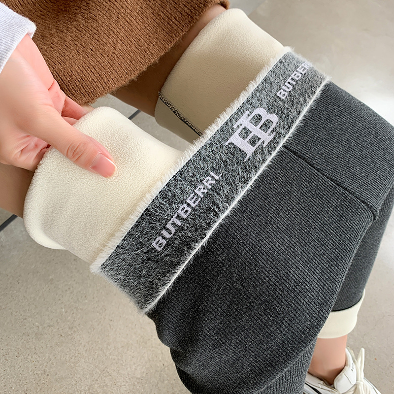 Yiwu autumn and Winter new style fleece and thickened leggings for women to wear as outerwear, large-sized high-waisted, slimming, elastic and warm cotton pants Application Scenario