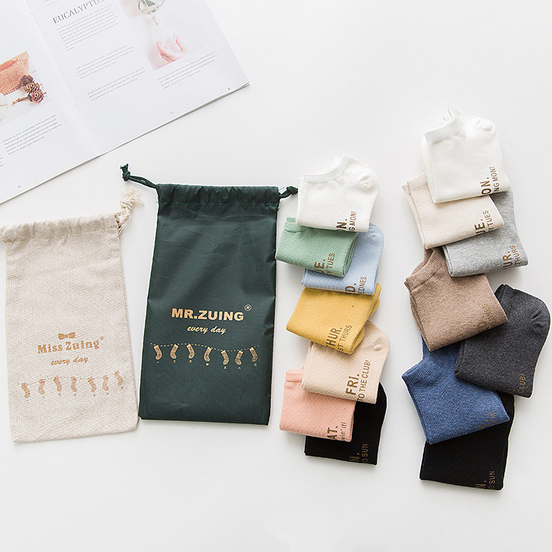 New Printed Women's Boat Socks Japanese Foot Stamping Letters Seven Day Socks Bag Socks Men Wholesale Specification drawing