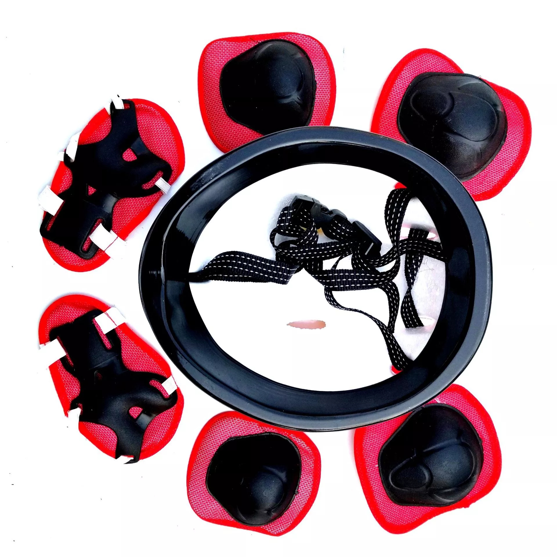 Wholesale of children's knee, wrist and elbow pads, protective gear, baby anti-fall sports balance wheels, roller skates and helmets Application Scenario
