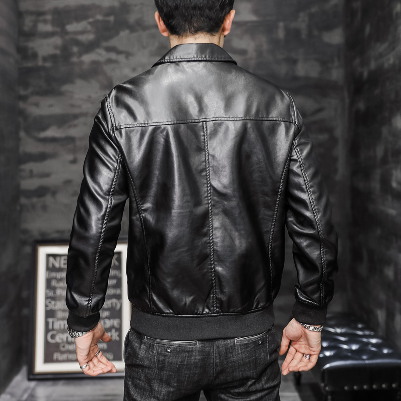 A trendy, slimming and stylish short motorcycle jacket for men in Korean style, a new winter suit collar men's leather jacket details Picture